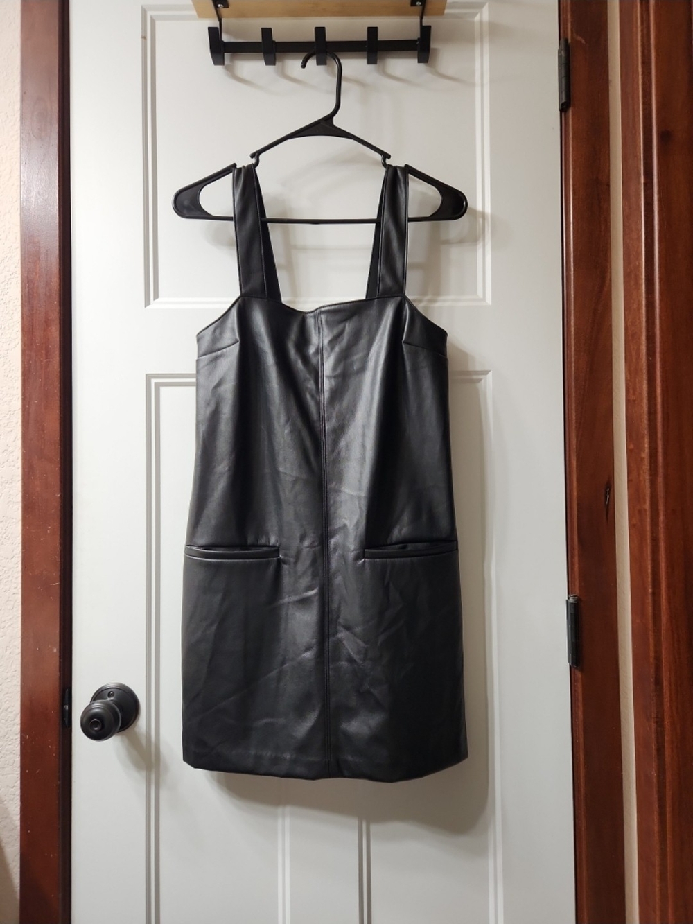 Abercrombie & Fitch Black Dress